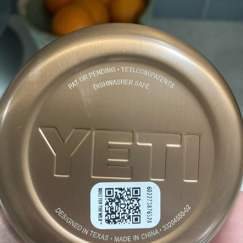 Yeti Colster